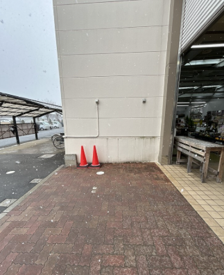 【Ichigokan＋PLUS桑名陽だまり】駐輪場横　食物販に最適な屋外催事イベントスペース