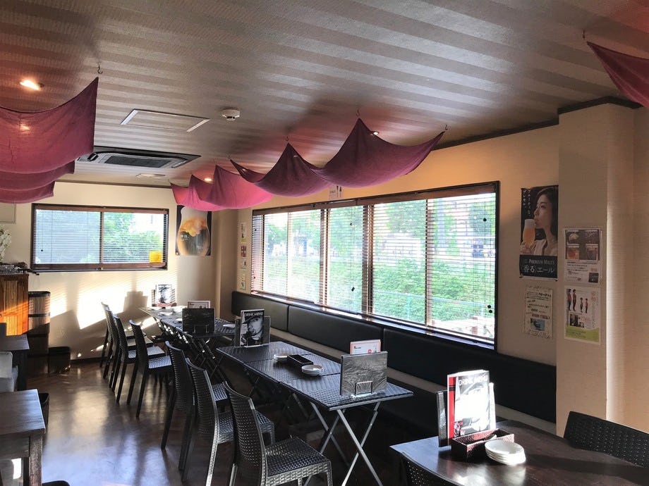 【久喜駅2分】飲食やクローズイベントに適したお洒落で落ち着いたカフェスペース