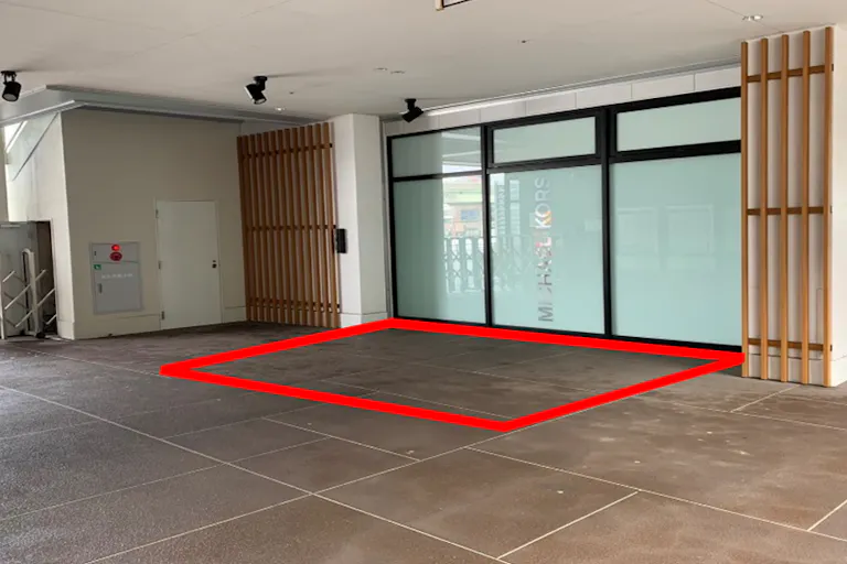 【三井アウトレットパーク 仙台港】1階 北エントランスの画像2