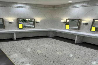 【イオンモール堺北花田】モール内広告 化粧室