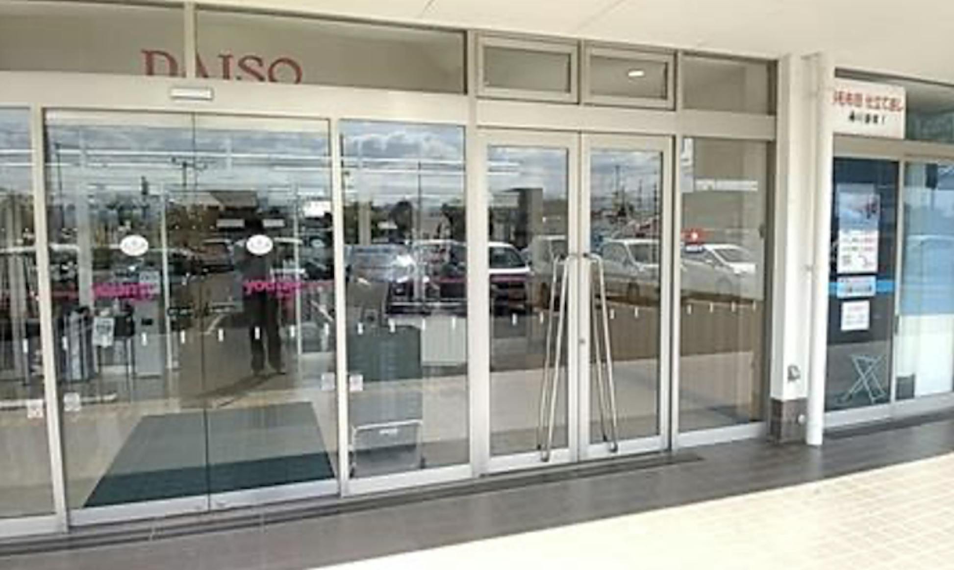 【ゆめマート 豊前】風除室　物販のポップアップストアや販促プロモーションにおすすめな催事イベントスペース