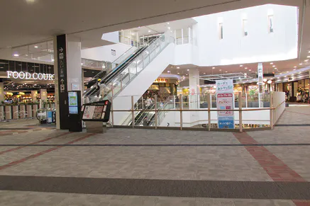 【イオンモール筑紫野】3階 イオン前ブリッジ