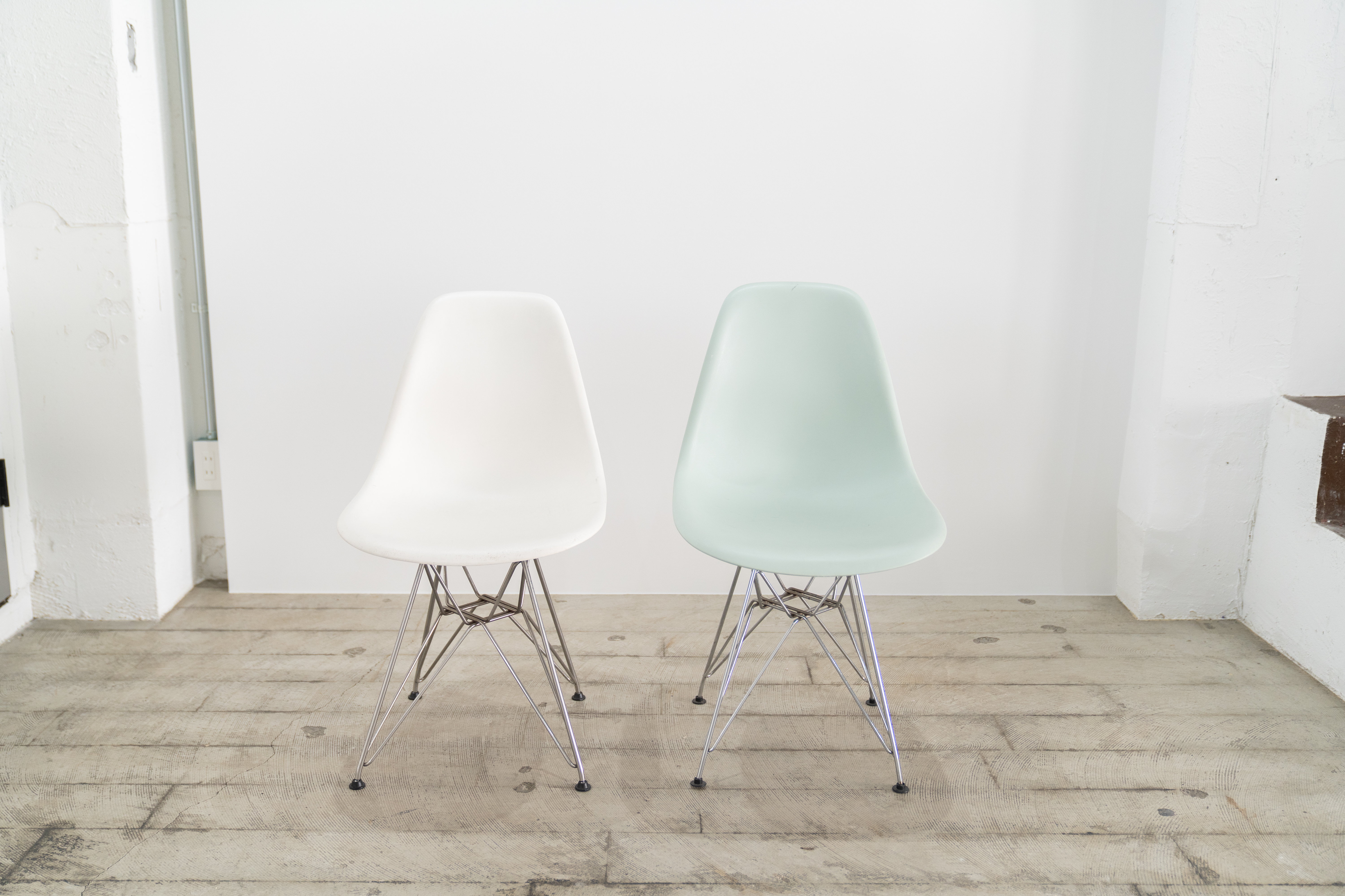 背もたれ付きチェアx２