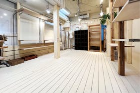 【青葉通り駅1分】アパレル系の展示会やポップアップショップに適した仙台駅からもアクセス可能な杜の都の小さなギャラリースペース