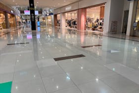 【イオンモール福津】センターコート