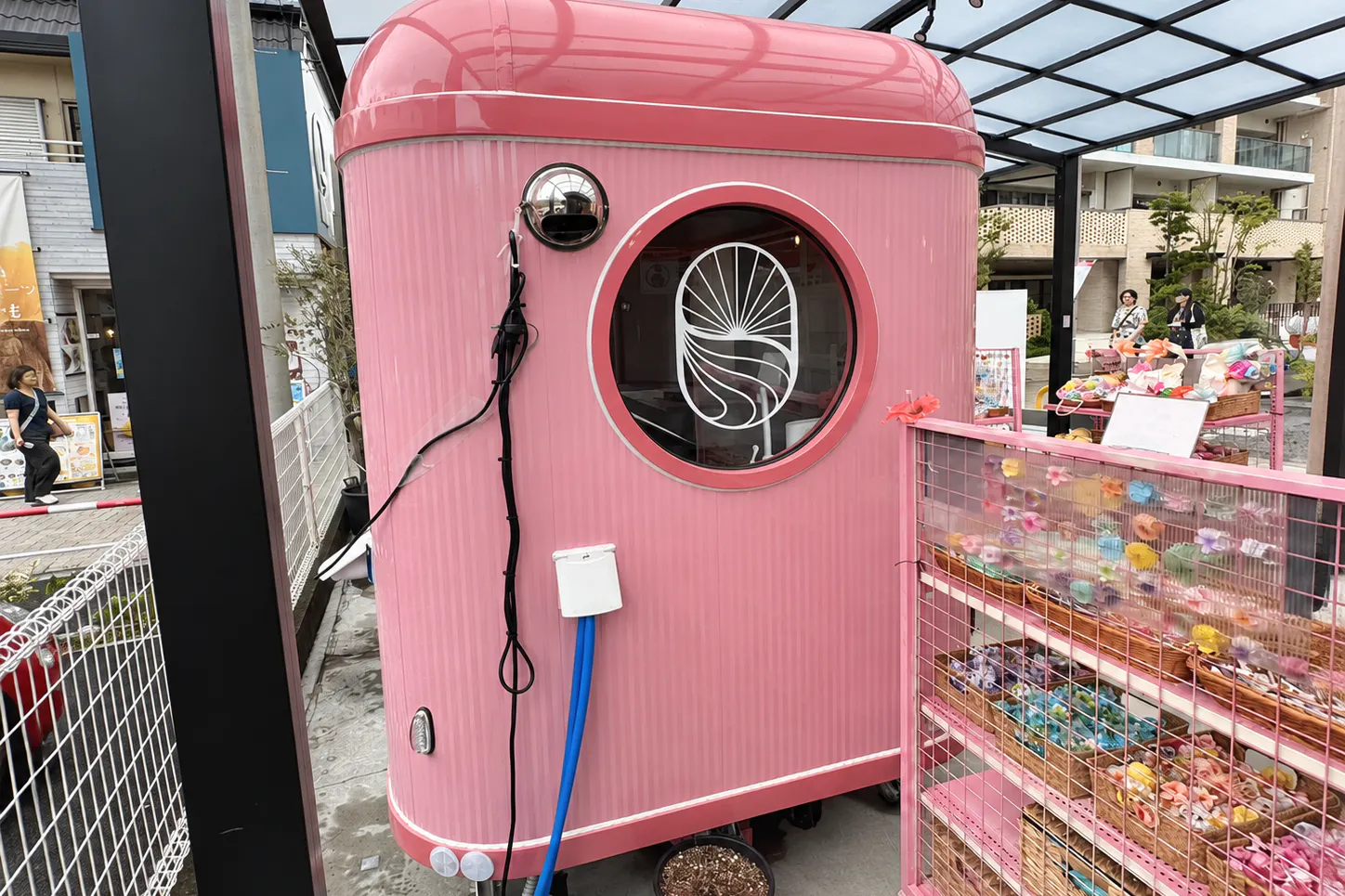 【江ノ島駅4分・30日〜】キッチントレーラー付き|すばな通り沿いの飲食・テイクアウト長期出店スペース