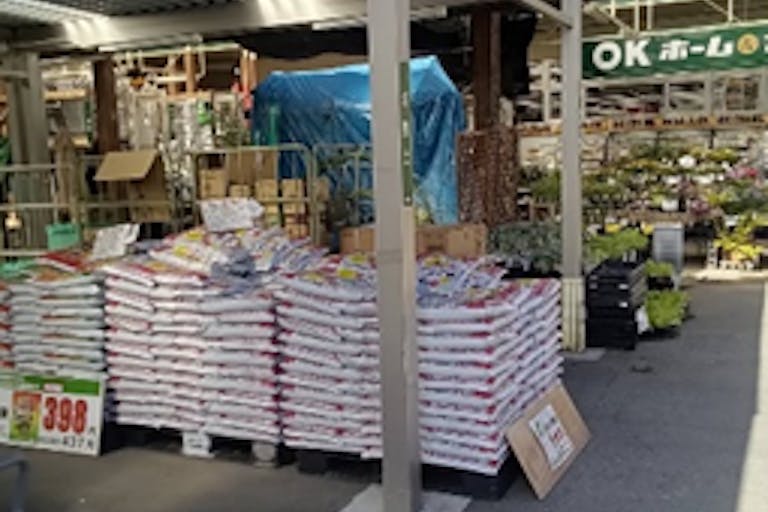 【HIヒロセOKホーム&ガーデン戸町店】各種プロモーションイベントに最適なホームセンター店頭の屋根ありイベントスペースの画像4