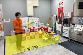 【メガセンタートライアル中間店】食物販やPR活動に最適な「③ 連絡通路横・ドライアイス前」スペース