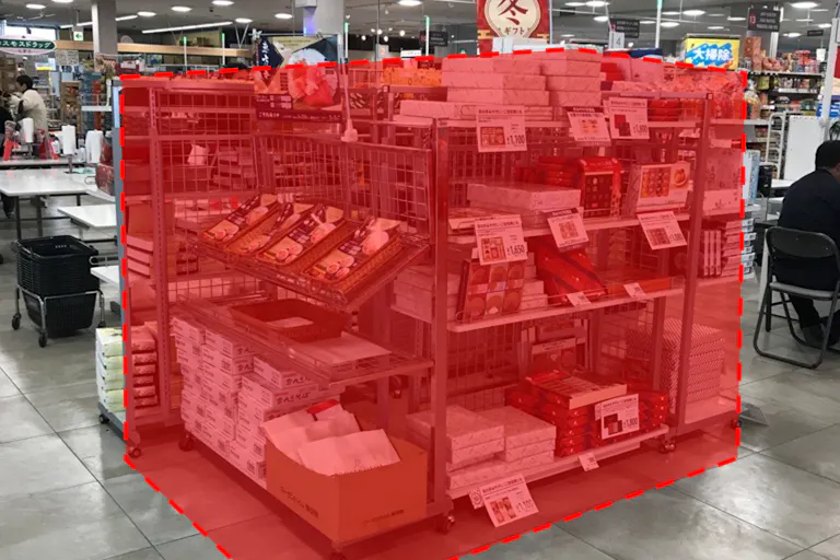 【西友 岩村田相生店】店内レジ前 プロモーション用途や物販、食物販のポップアップストアに最適なスーパー店内催事イベントスペースの画像1