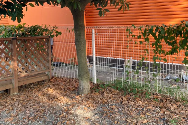 【ユニディ湘南平塚店】屋外ドッグラン ペット商品のサンプリングや商品のアピールが可能な催事イベントスペースの画像1