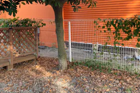 【ユニディ湘南平塚店】屋外ドッグラン ペット商品のサンプリングや商品のアピールが可能な催事イベントスペース