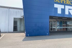 【スーパーセンタートライアル境港店】キッチンカー(調理営業)出店限定/屋外スペース