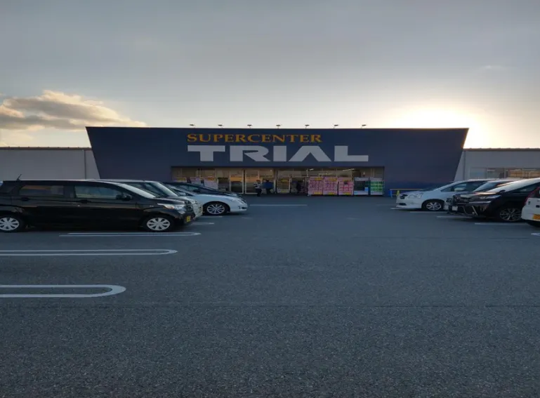 【スーパーセンタートライアル境港店】キッチンカー（調理営業）出店限定/屋外スペース