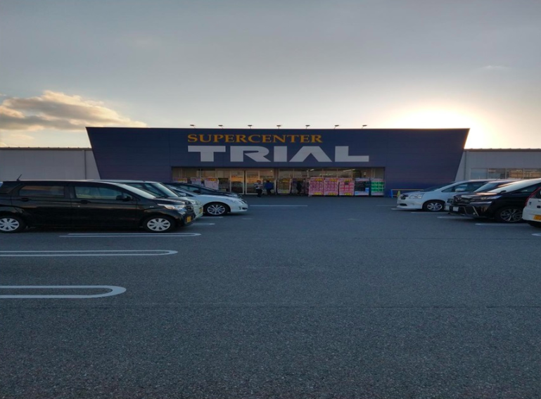 【スーパーセンタートライアル境港店】キッチンカー（調理営業）出店限定/屋外スペース