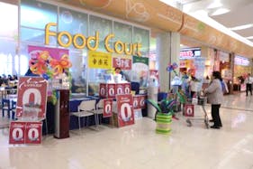 【イオンタウン佐沼】プロモーションイベントや食品販売催事に適したフードコート前の注目度の高いイベントスペース