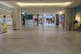 【イオンモール秋田】1F コスメティックアトリエポポ前