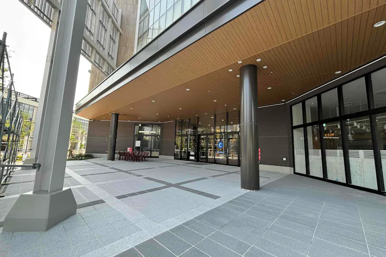 【イオンモール仙台上杉】銀杏のひろばの画像1