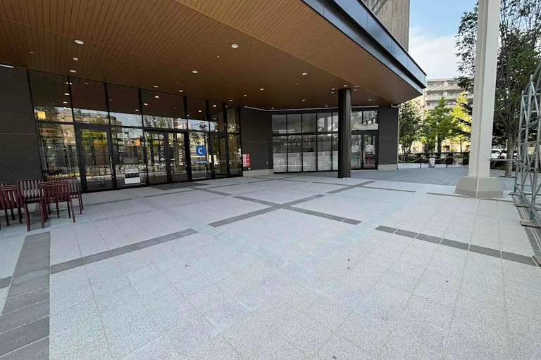 【イオンモール仙台上杉】銀杏のひろばの画像3