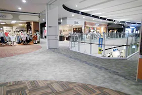 【イオンモール天童】ハニーズ前