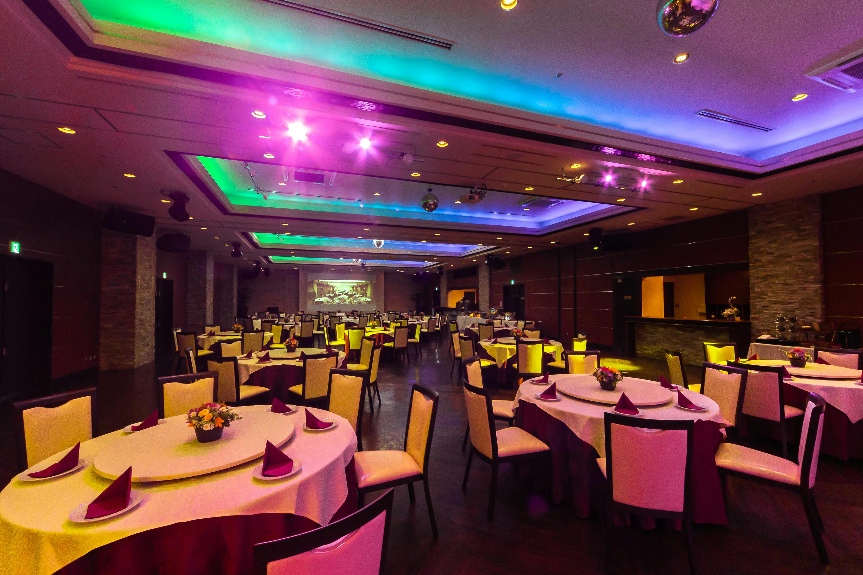 【天王寺駅3分】講演会や社員総会に活用できるフォーマルデザインのイベントスペース