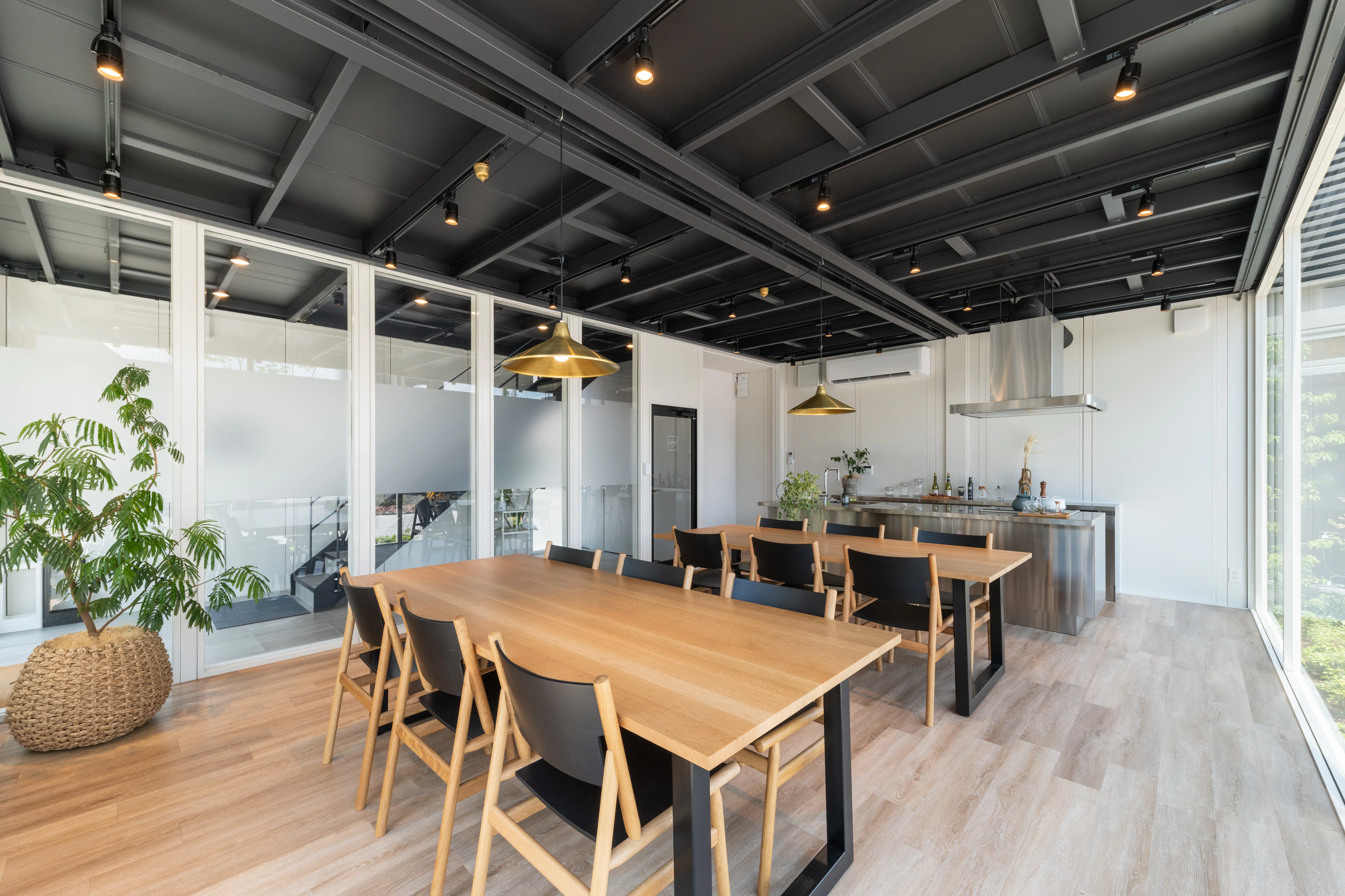 【穴川駅2分】自主企画マルシェやワークショップに最適なお手頃価格のレンタルスペース「Living1」／敷地全体の貸切イベント開催も可能！