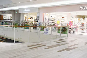 【イオンモール草津】2Fフランフラン前