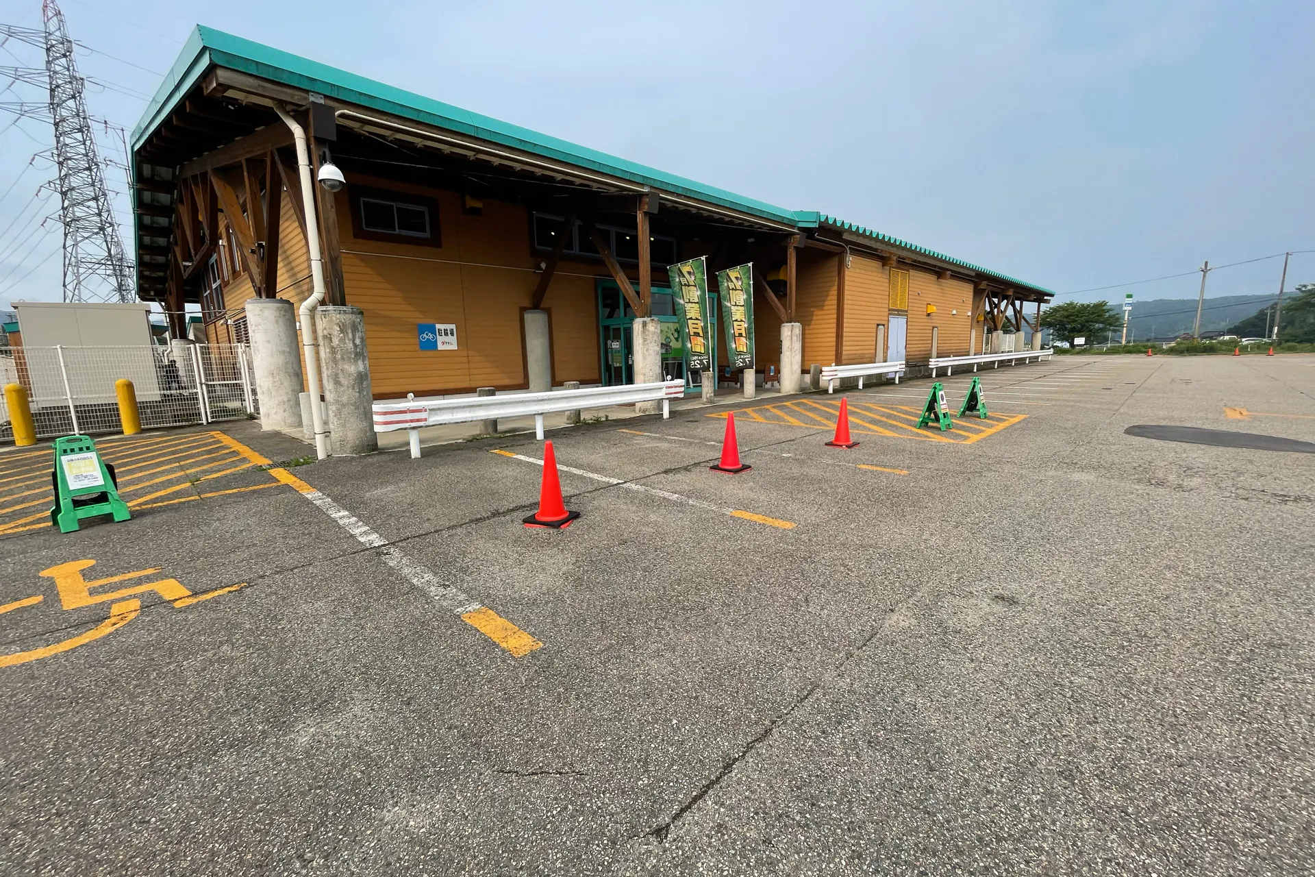 【ダイナム鹿島町店ゆったり館(石川県)】キッチンカーやプロモーションイベントの開催に最適なアミューズメント施設のイベントスペース