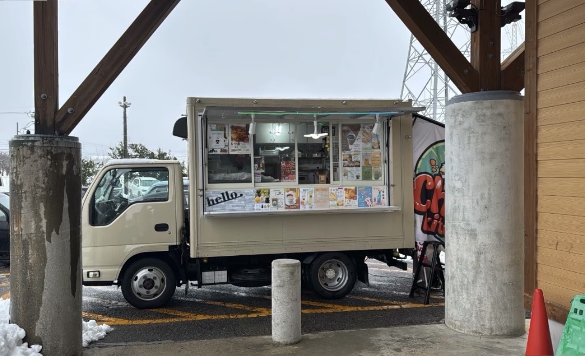 スイーツ・軽食・ドリンク×キッチンカー＠ダイナム鹿島町店ゆったり館出店事例