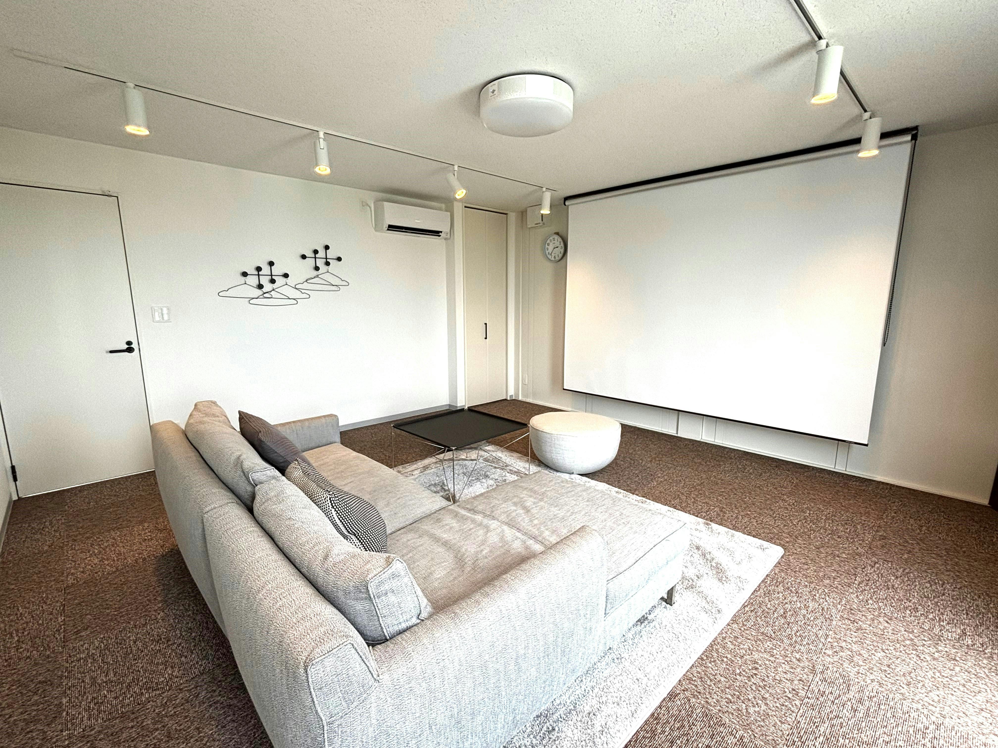 【埼玉県入間市】自主企画マルシェやワークショップに最適なお手頃価格のレンタルスペース「Living」／敷地全体の貸切イベント開催も可能！の画像