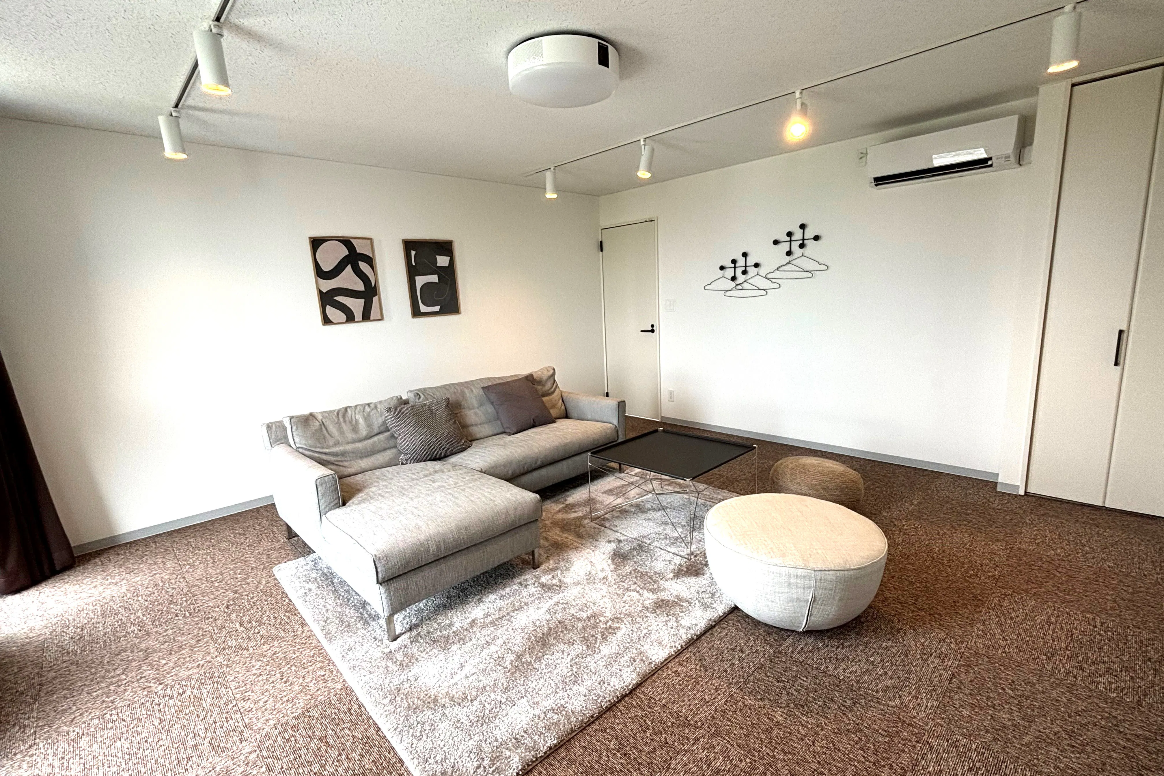 【埼玉県入間市】自主企画マルシェやワークショップに最適なお手頃価格のレンタルスペース「Living」/敷地全体の貸切イベント開催も可能!