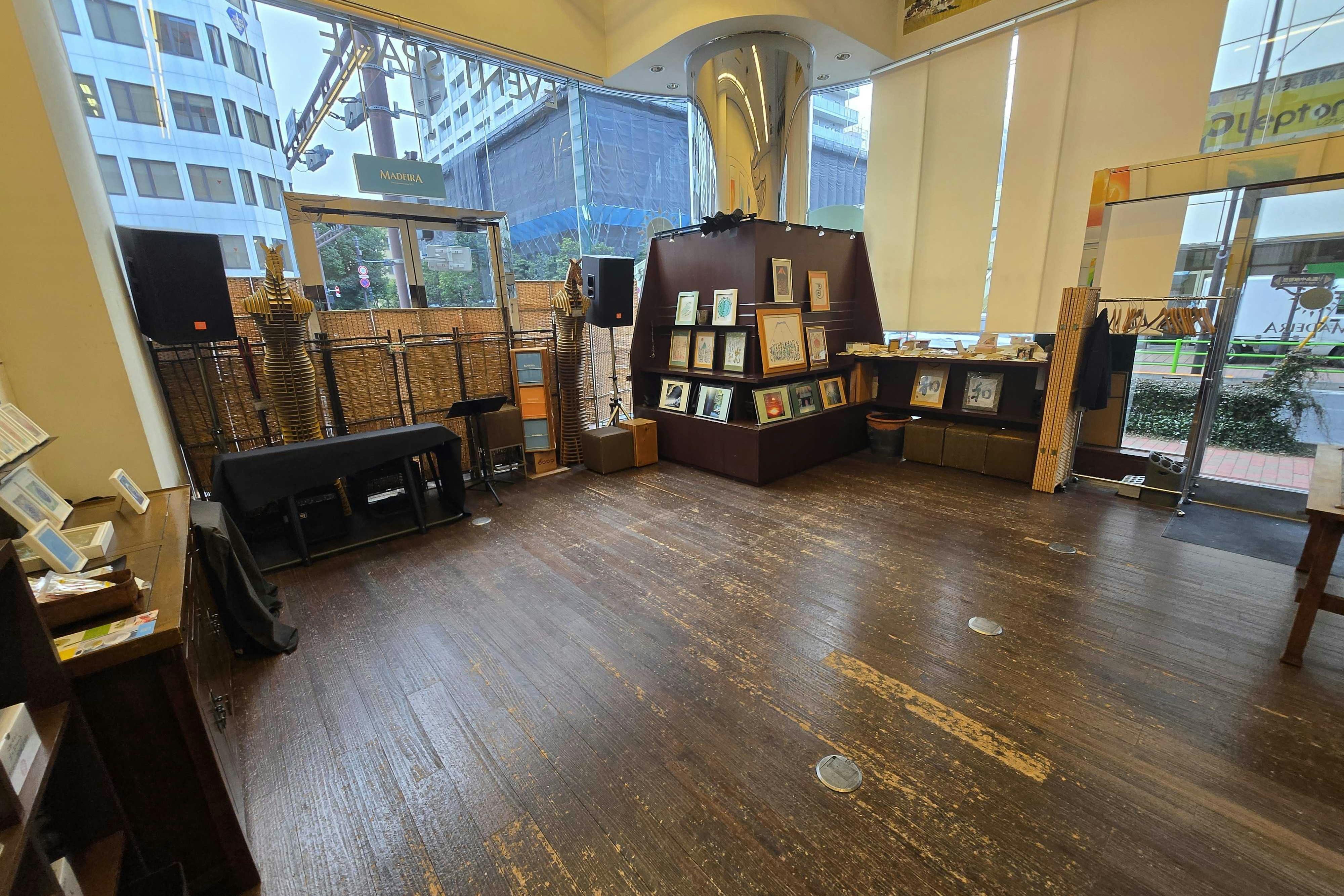 【新富町3分】ポップアップストアや展示会に最適な駅チカで視認性抜群の路面スペース