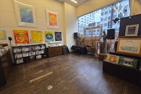 【新富町3分】ポップアップストアや展示会に最適な駅チカで視認性抜群の路面スペース