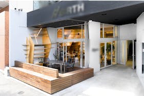 【麻布十番駅1分】ポップアップストアやプロモーション・食物販などに適したアクセス良好なテラススペース