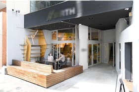 【麻布十番駅1分】ポップアップストアやプロモーション・食物販などに適したアクセス良好なテラススペース