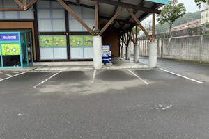 【ダイナム室蘭店ゆったり館】キッチンカーやプロモーションに最適なアミューズメント施設のイベントスペース(店舗正面入口前駐車場)