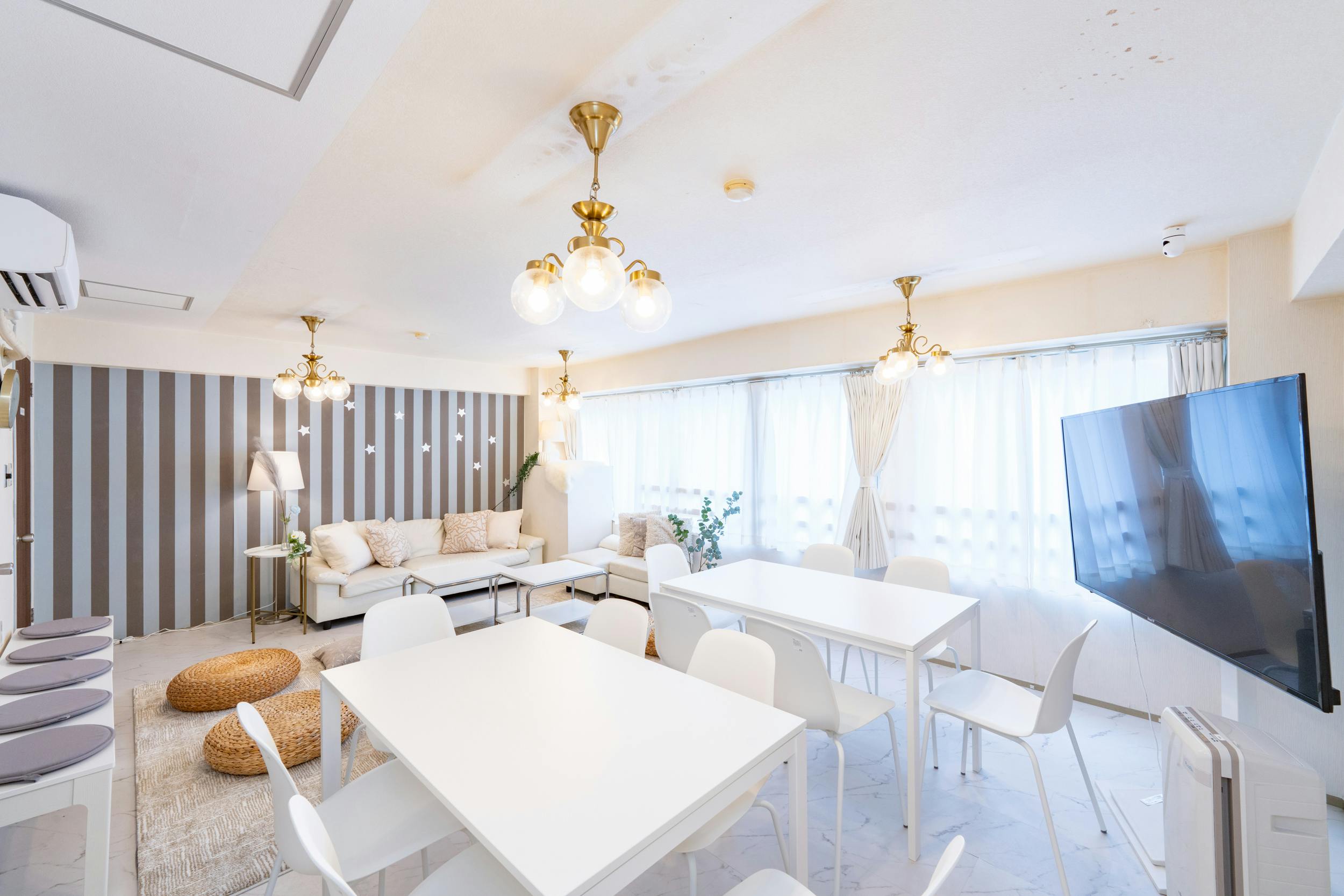 【栄駅5分】撮影や会議、ワークショップに活用できるオシャレな照明のイベントスペース(607号室)