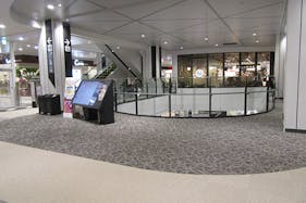 【イオンモールいわき小名浜】4階 マリンコート吹き抜け(ペテモ前)