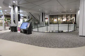 【イオンモールいわき小名浜】4階 マリンコート吹き抜け(ペテモ前)