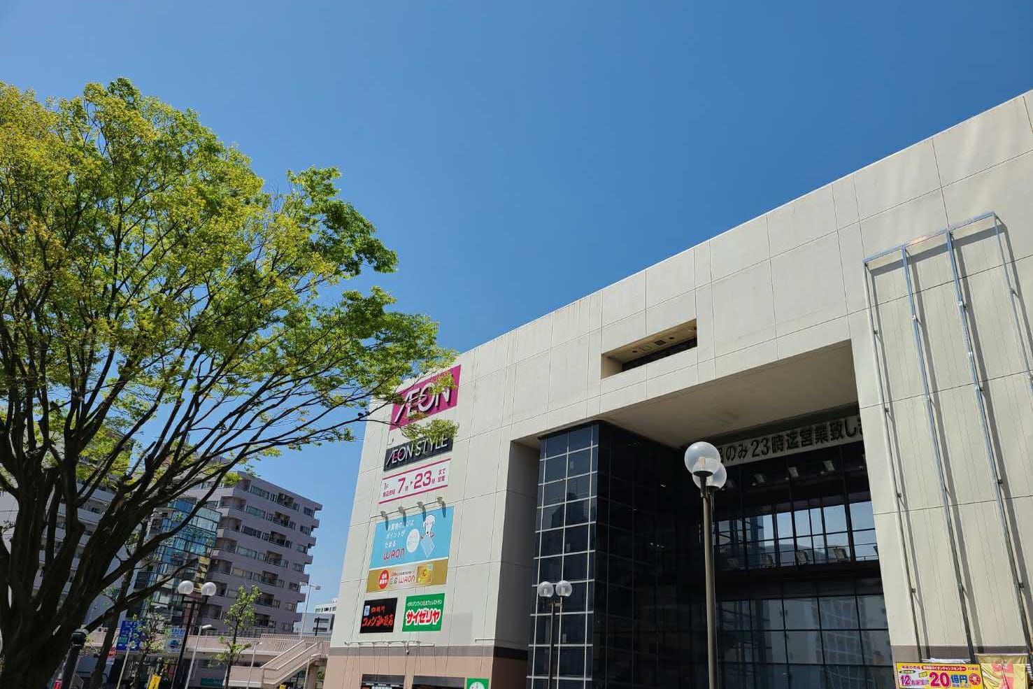 【イオンスタイル東神奈川】販売促進活動や物販に適した入口付近の通行客の多いスペース