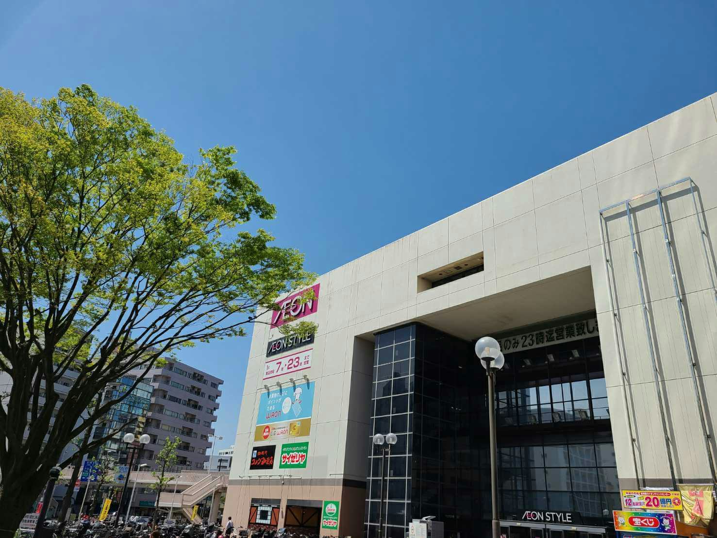 【イオンスタイル東神奈川】販売促進活動や物販に適した入口付近の通行客の多いスペース