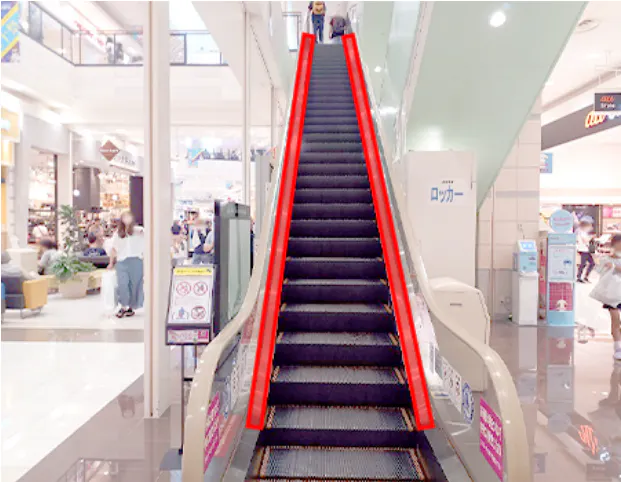 【イオンモール佐野新都市*】エスカレーターB(専門店南側)の画像