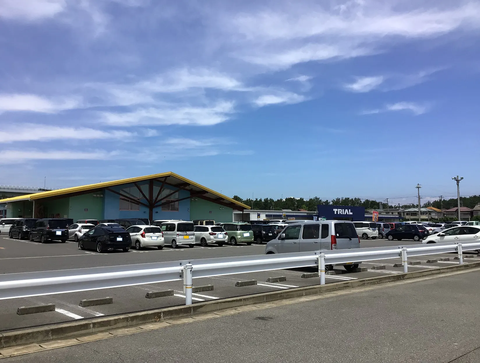 【ダイナム大阪貝塚店ゆったり館】キッチンカーや各種プロモーションイベントに最適なアミューズメント施設のイベントスペース