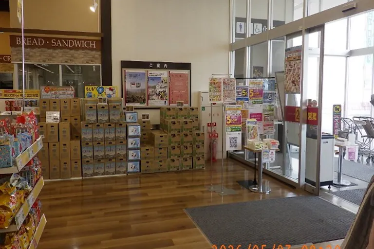 【マックスバリュ十文字南】インストアベーカリー側 販促プロモーションに最適なスーパー店内催事イベントスペースの画像3