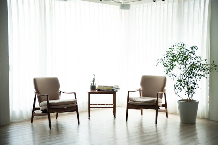 対談など取材の撮影実績もございます