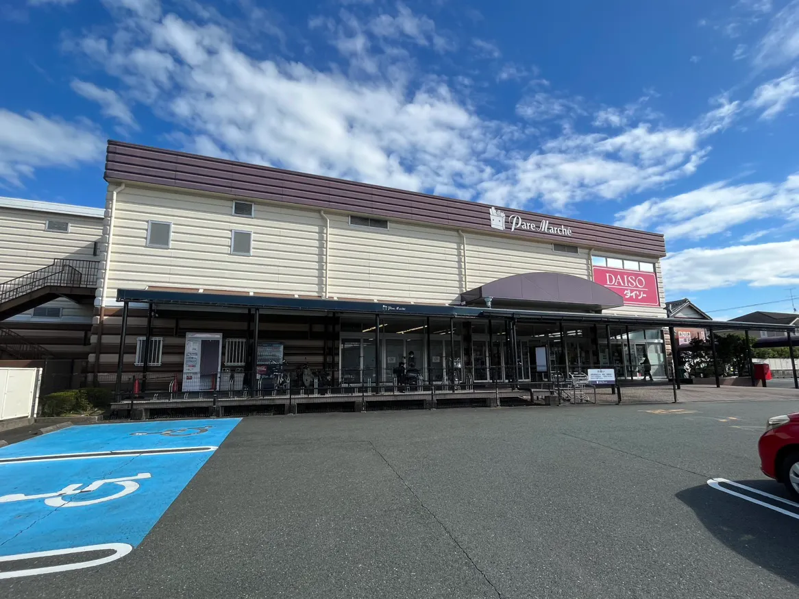 【パレマルシェ新所原】プロモーションに利用可能なエスカレーター横のイベントスペース