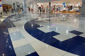 【イオンモール常滑】セントラルコートA (ユニクロ前)