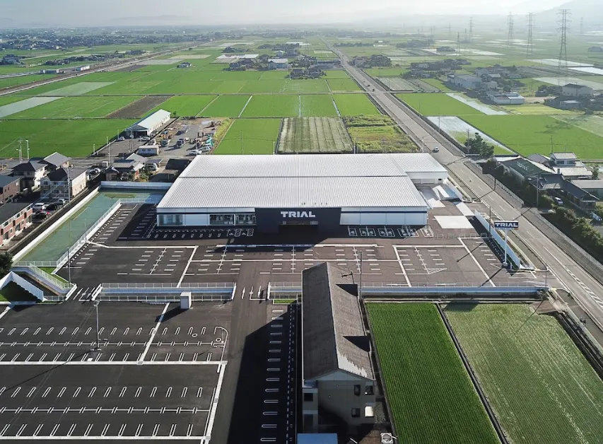 【スーパーセンタートライアル新八代駅前店】トライアルマルシェ（キッチンカー/テント・スペース）