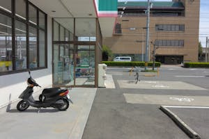 【ドラッグセイムス貝塚脇浜店】キッチンカー出店やプロモーション催事に最適なドラッグストアの駐車場イベントスペース