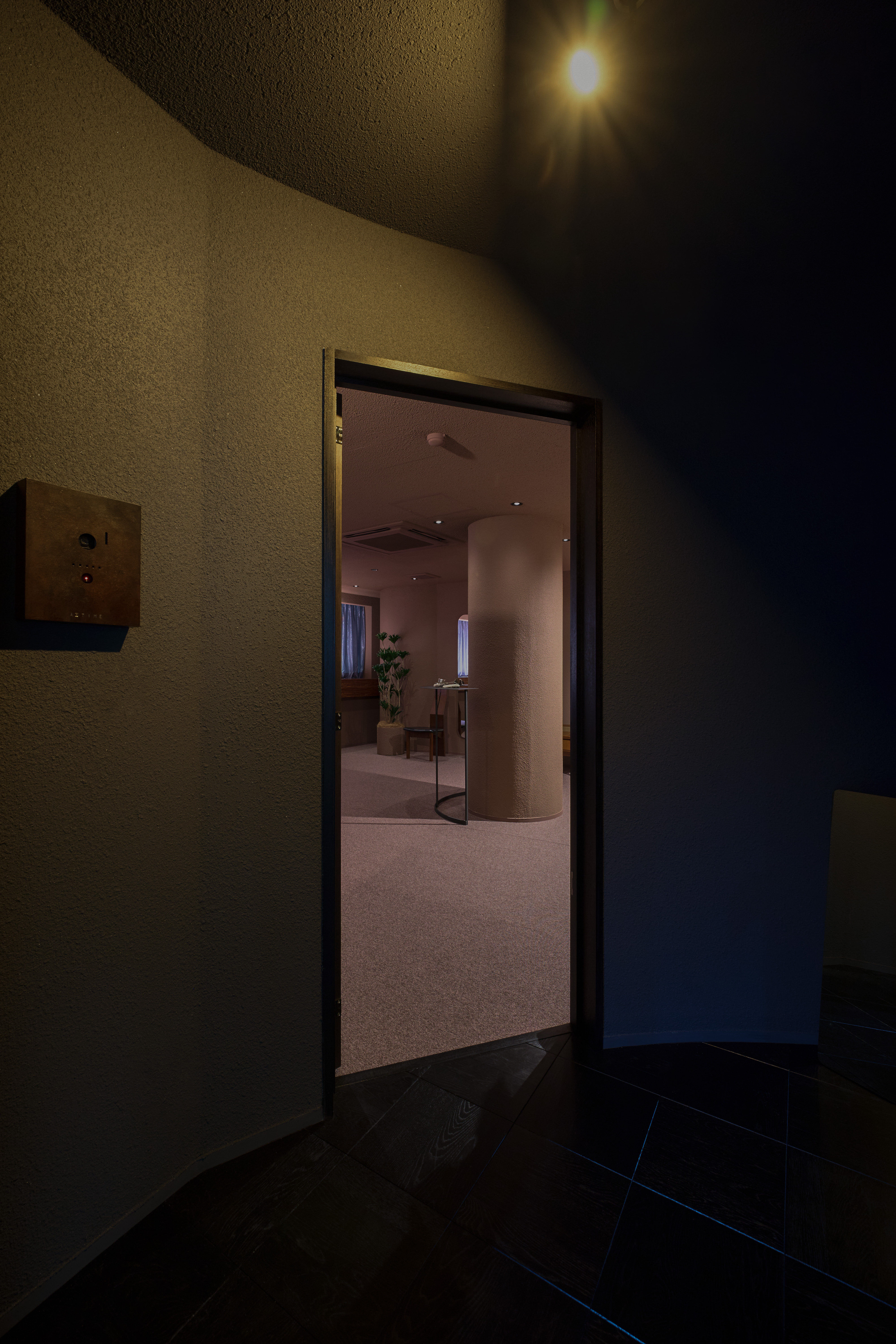 【四ツ橋駅5分】ポップアップストアや展示会に最適なラグジュアリーな空間を演出した高級時計店内のイベントスペースの画像12