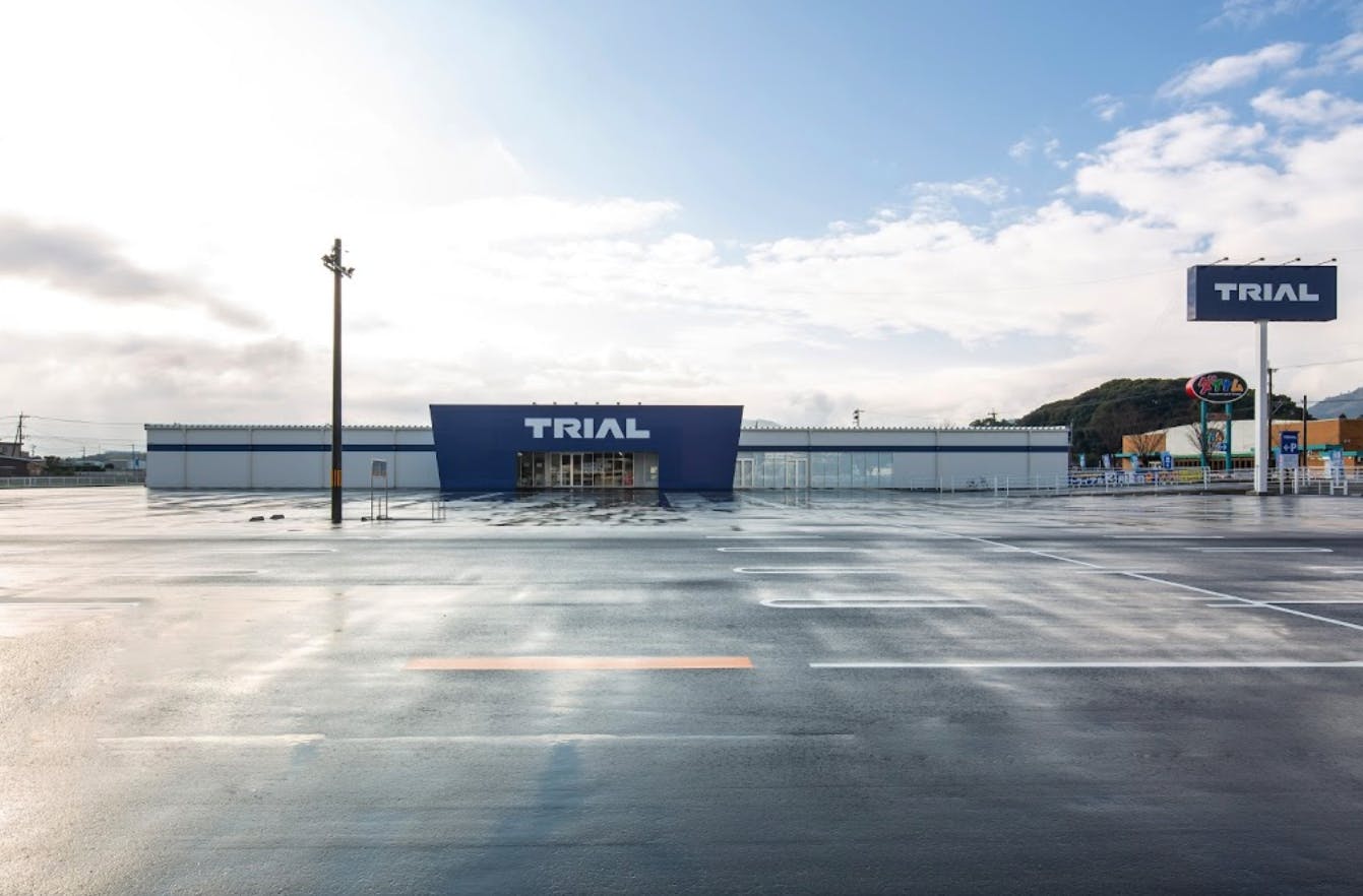 【スーパーセンタートライアル桂川店】キッチンカー（調理営業）出店限定/屋外スペースの画像